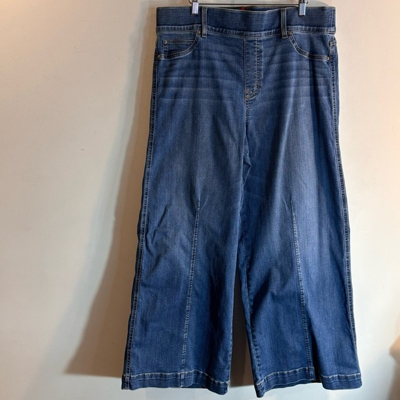 SPANX Sz 2X Wide Leg Pull On Jeans Mid Wash Front Seam High Rise Comfort Waist - Picture 3 of 12